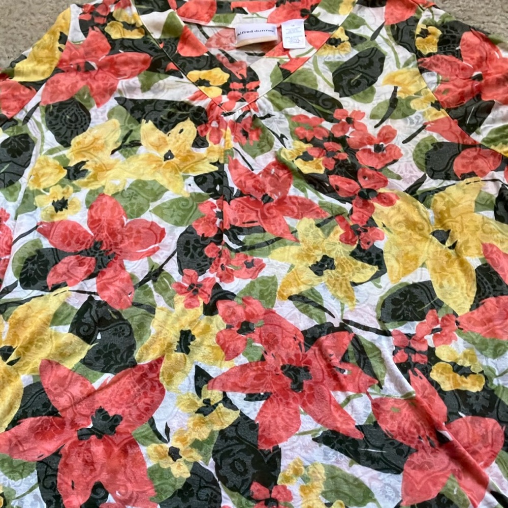Tropical print top